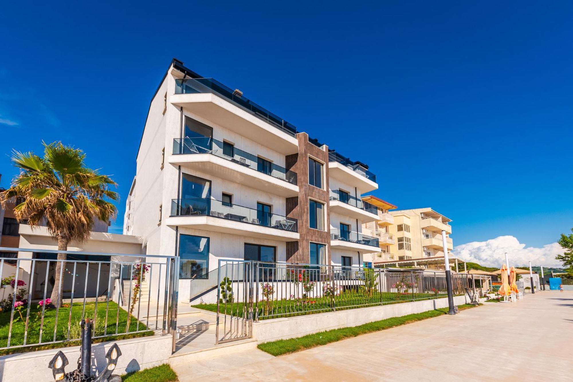 Sea View Apartments Eldo Драч Екстериор снимка